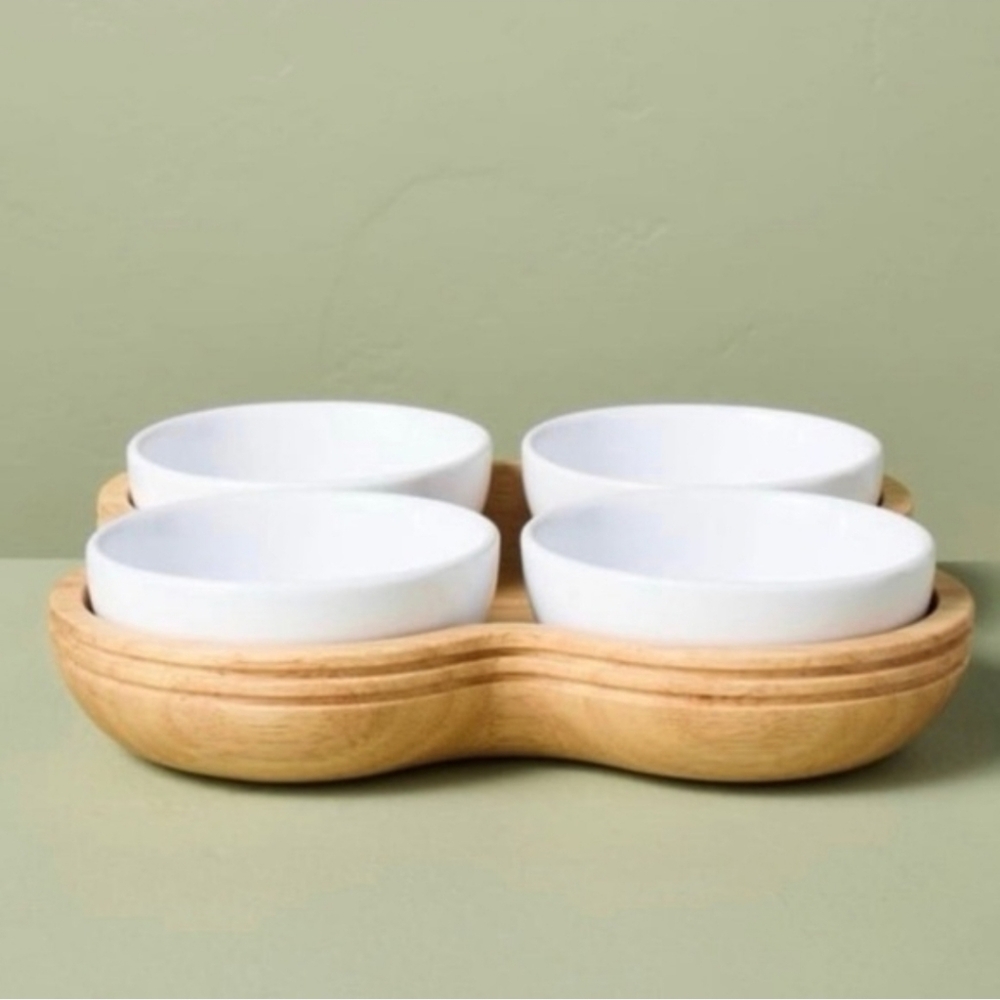 Hearth And Hand Rubberwood Serving Tray With 4 Ceramic Bowls